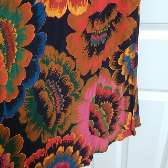 FARM RIO Colorful Flowers Midi Dress - Picture 8 of 16